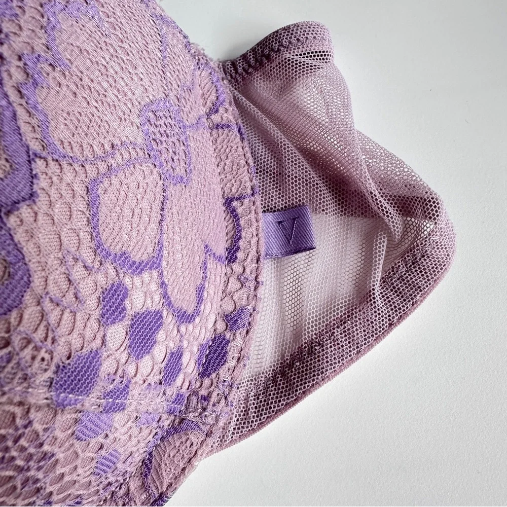 Victorias Secret chic lavender